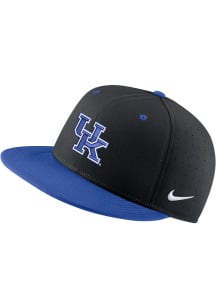 Nike Kentucky Wildcats Mens Black Aero True On-Field Baseball Fitted Hat