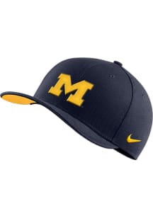 Nike Michigan Wolverines Mens Navy Blue TPU Logo Swoosh Flex Hat