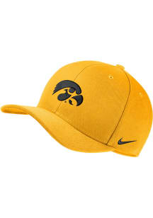 Nike Iowa Hawkeyes Mens Yellow Swoosh Flex Flex Hat