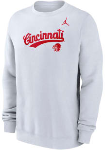 Nike Cincinnati Bearcats Mens White Jordan Club Fleece Script Long Sleeve Crew Sweatshirt