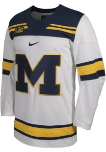 Nike  Michigan Wolverines Mens White Replica Hockey Hockey Jersey