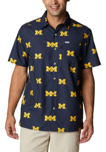 Mens Michigan Wolverines Navy Blue Columbia Super Slack Tide Short Sleeve Dress Shirt