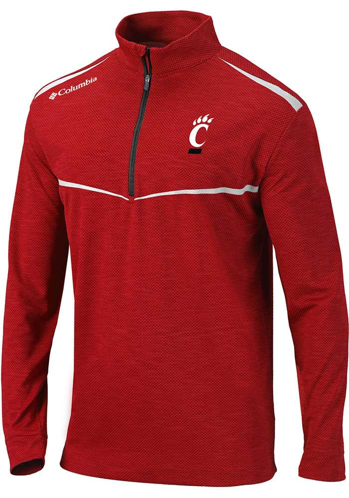 Columbia Cincinnati Bearcats Mens Red Scorecard Long Sleeve 1/4 Zip Pullover