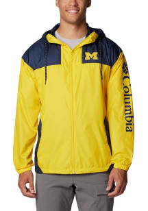 Mens Michigan Wolverines Yellow Columbia Flash Challenger Light Weight Jacket