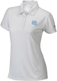 Columbia North Carolina Tar Heels Womens White Heat Seal Birdie Polo Short Sleeve Polo Shirt