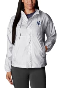 Columbia New York Yankees Womens Grey Heat Seal Flash Challenger Windbreaker Light Weight Jacket