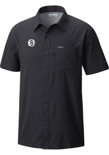 Columbia Brooklyn Nets Mens Black Heat Seal Slack Tide Camp Short Sleeve Dress Shirt