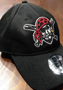 New Era Pittsburgh Pirates 2020 Clubhouse 9TWENTY Adjustable Hat - Black
