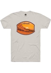 Rally Colorado Ivory Sunrise Rocks Short Sleeve Fashion T Shirt