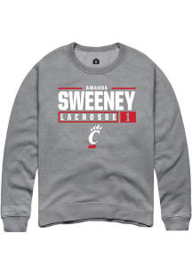 Amanda Sweeney Rally Mens Graphite Cincinnati Bearcats NIL Stacked Box Crew Sweatshirt