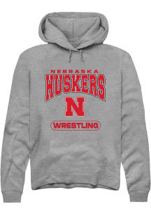 Mens Nebraska Cornhuskers Grey Rally Wrestling Hooded Sweatshirt