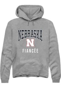 Rally Nebraska Cornhuskers Mens Grey Fiancée Long Sleeve Hoodie