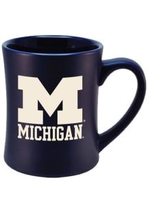 Michigan Wolverines 16 oz Etched School Seal Mug