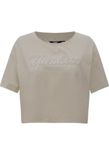 Pro Standard New York Yankees Womens Tan Neutral Short Sleeve T-Shirt
