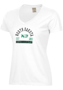 ComfortWash North Dakota Fighting Hawks Womens White Garment Dyed Short Sleeve T-Shirt