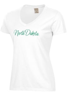 ComfortWash North Dakota Fighting Hawks Womens White Garment Dyed Short Sleeve T-Shirt