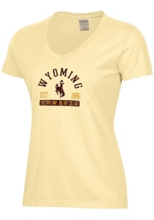 ComfortWash Wyoming Cowboys Womens Yellow Garment Dyed Short Sleeve T-Shirt