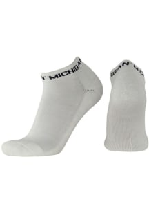 Basic Michigan Wolverines Mens No Show Socks - White