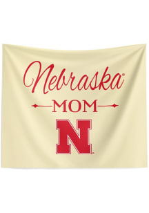 White Nebraska Cornhuskers Mom 34x40 Tapestry Blanket