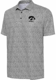Mens Iowa Hawkeyes Black Antigua Field Ditsy Short Sleeve Polo Shirt