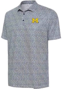 Mens Michigan Wolverines Blue Antigua Field Ditsy Short Sleeve Polo Shirt