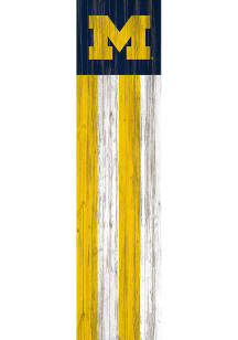 Michigan Wolverines 24 Inch Flag Leaner Sign