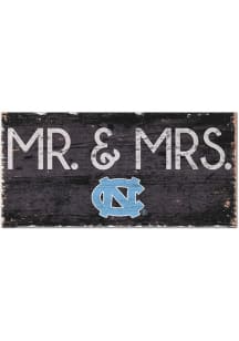 North Carolina Tar Heels Mr and Mrs Sign