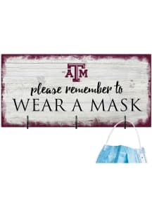 Texas A&amp;M Aggies Please Wear Your Mask Sign
