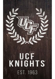 UCF Knights Laurel Wreath Sign