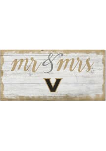 Vanderbilt Commodores Script Mr and Mrs Sign