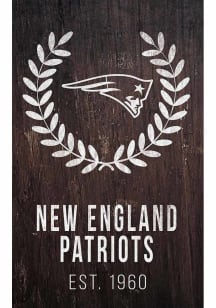New England Patriots Laurel Wreath Sign
