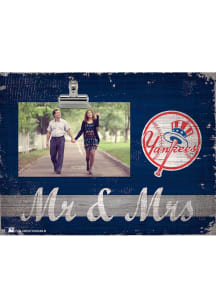 New York Yankees Mr and Mrs Clip Picture Frame