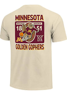 Minnesota Golden Gophers Gopher Playing Basketball Short Sleeve T Shirt - Ivory