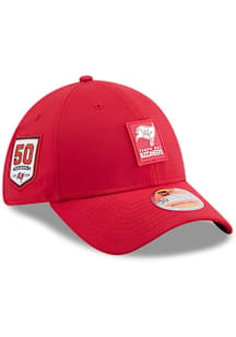New Era Tampa Bay Buccaneers Mens Cardinal 2025 Sideline 39THIRTY Flex Hat