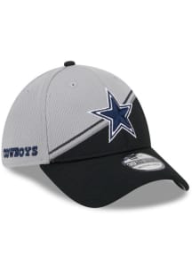New Era Dallas Cowboys White JR 2023 Sideline 39THIRTY Youth Flex Hat