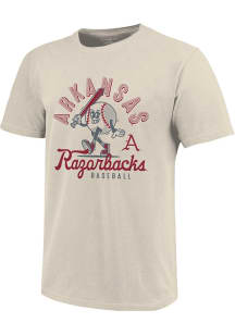 Arkansas Razorbacks Youth Cardinal RETRO BASEBALL GUY Short Sleeve T-Shirt