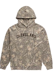 Uscape Cleveland Womens Green Distressed Camo Wordmark Hooded Sweatshirt