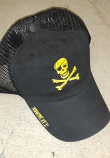 Pittsburgh Pirates Skull and Crossbones Adjustable Hat - Black