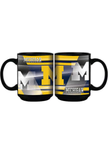 Michigan Wolverines shadow design Mug
