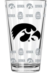 Iowa Hawkeyes Sandblasted Design Pint Glass