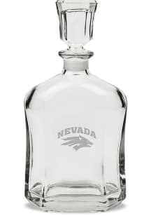 Nevada Wolf Pack Hand Etched Crystal Whiskey 23.75oz Decanter