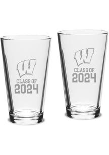 Wisconsin Badgers Class of 2024 Hand Etched Crystal 2 Piece Pint Glass