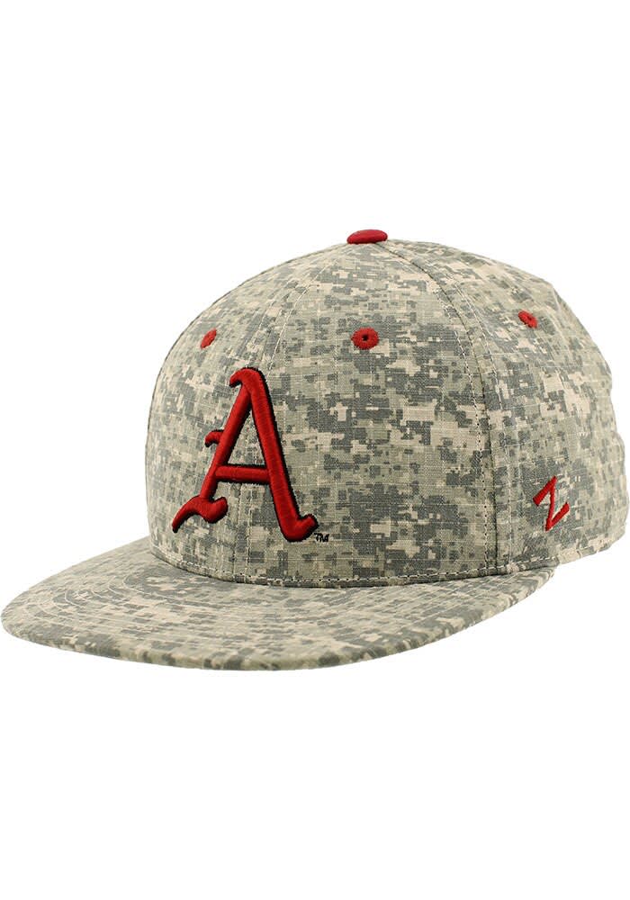 Arkansas Razorbacks Mens Razorbacks TAN CSTM FTTD Fitted Hat