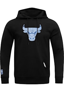 Pro Standard Chicago Bulls Mens Black Varsity Blues Long Sleeve Hoodie