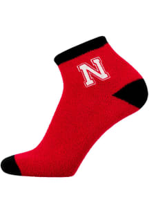Solid Fuzzy Nebraska Cornhuskers Womens Quarter Socks - Red
