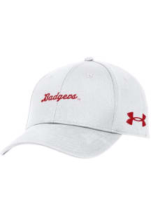 Under Armour White Wisconsin Badgers Blitzing Performance Adjustable Hat