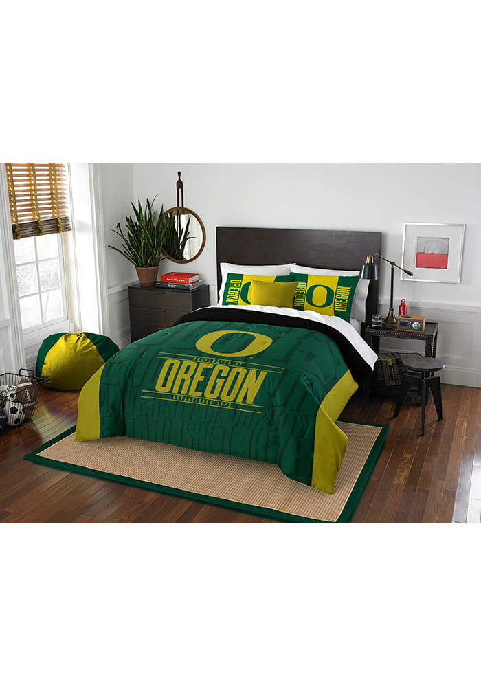 Oregon Ducks Modern Take Full/Queen Comforter Set Comforter