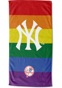 New York Yankees Printed Beach Towel
