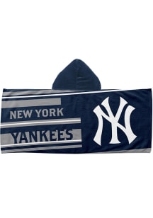 New York Yankees Youth Hooded Beach Towel