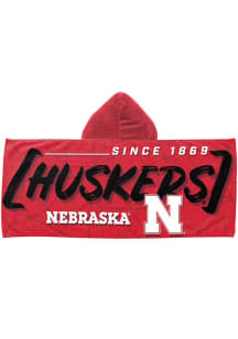 Red Nebraska Cornhuskers Youth Hooded Beach Towel